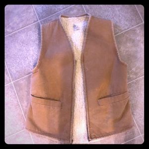 Small carhartt vest